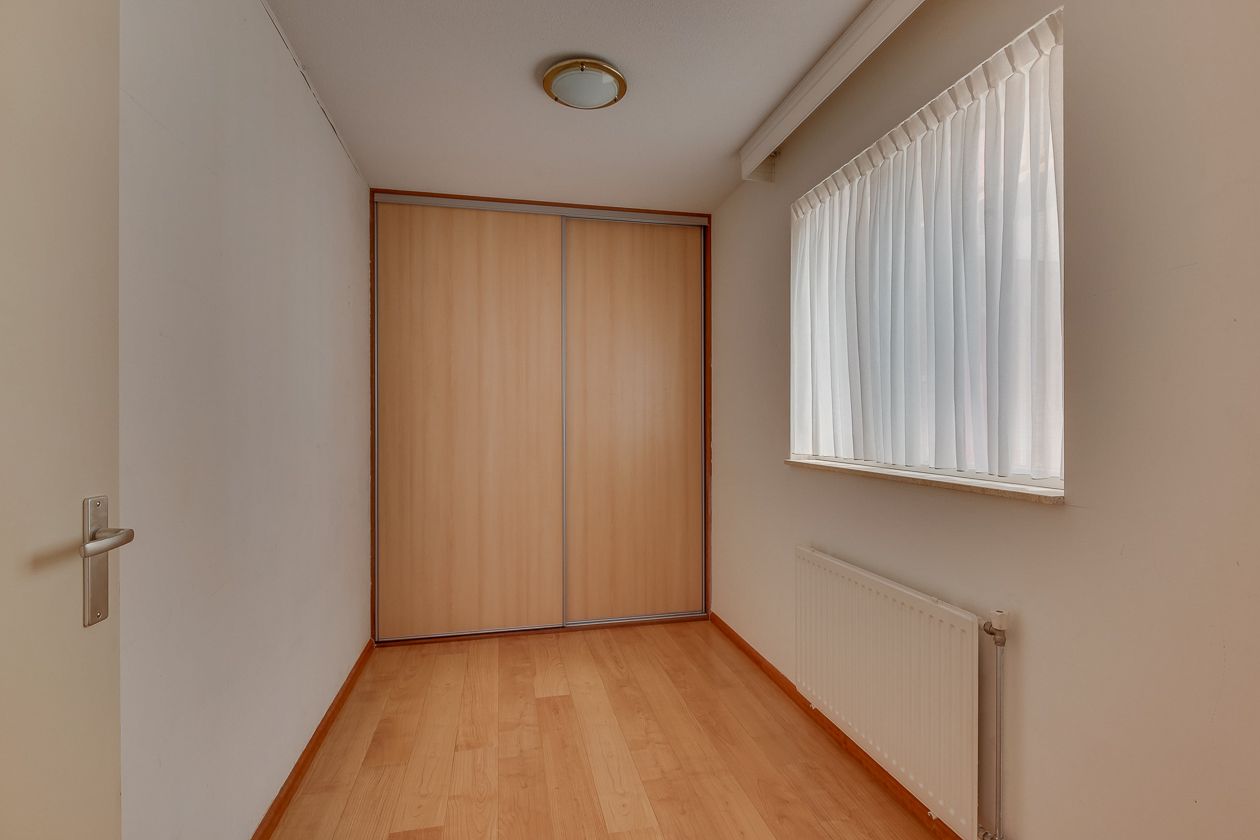 Foto 15 van Kerkplein 11