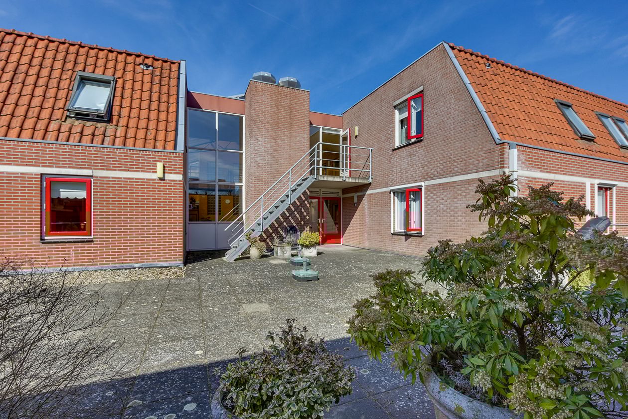 Foto 19 van Kerkplein 11