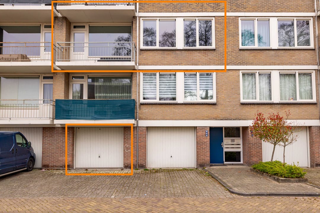 Foto 2 van Capella 63