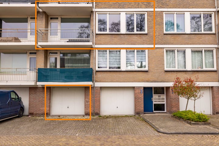 Foto 2 van Capella 63