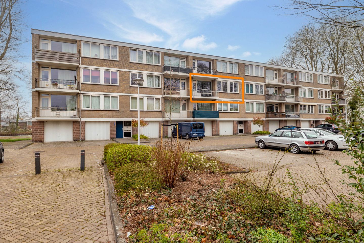 Foto 5 van Capella 63