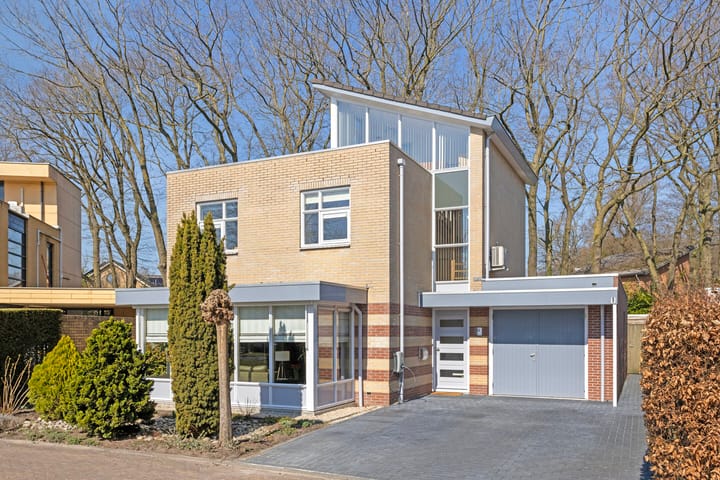 Foto 1 van Cornelia Schefferlaan 32