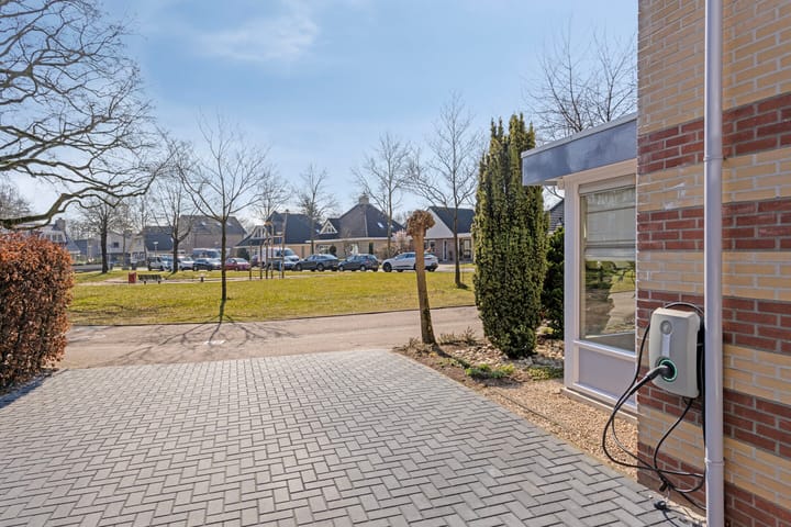 Foto 9 van Cornelia Schefferlaan 32