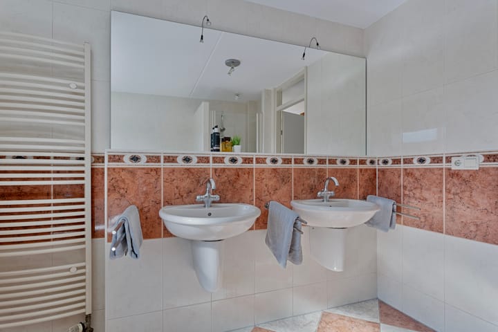 Foto 28 van Cornelia Schefferlaan 32