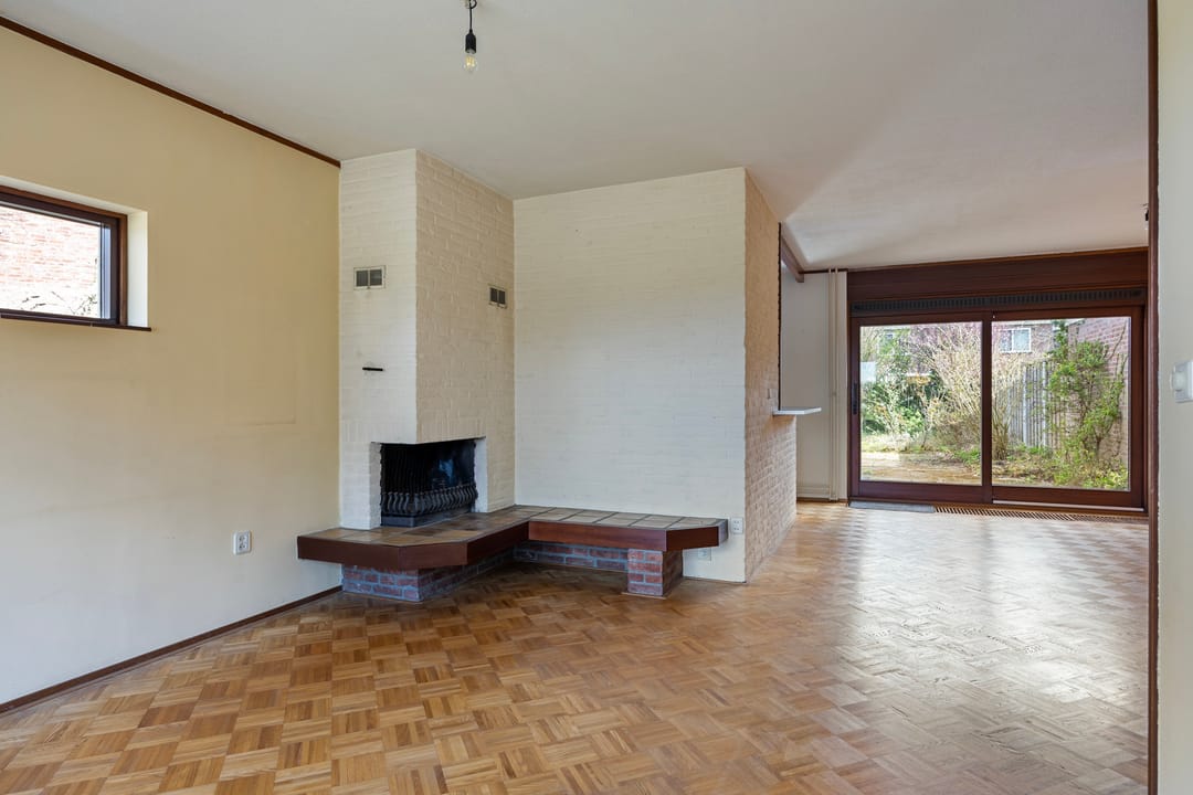 Photo 11 of Weerselosestraat 222