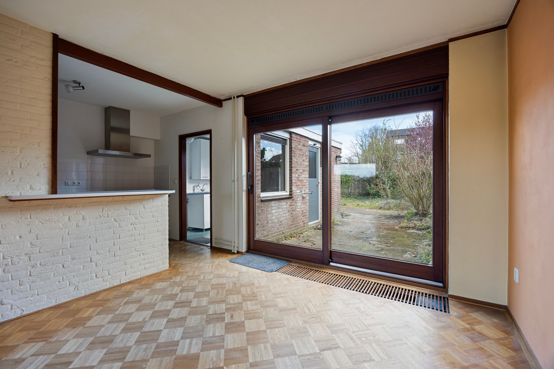 Photo 15 of Weerselosestraat 222