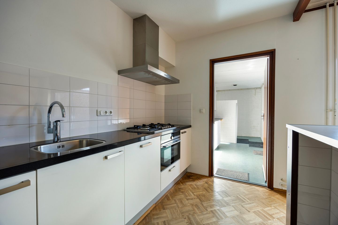 Photo 19 of Weerselosestraat 222