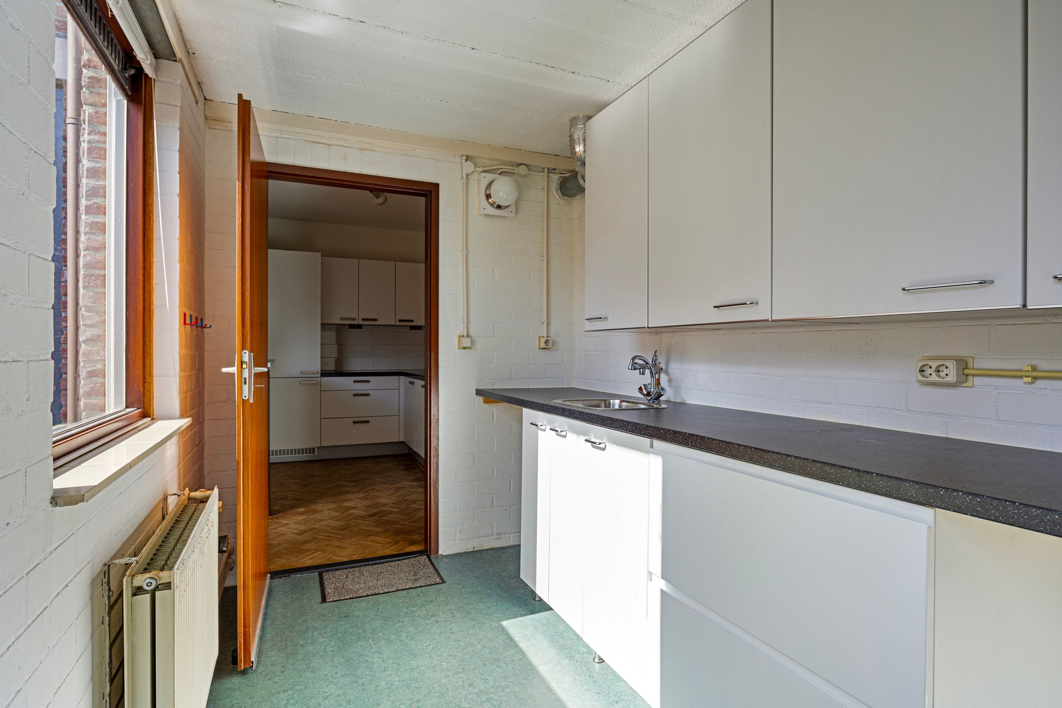 Photo 21 of Weerselosestraat 222