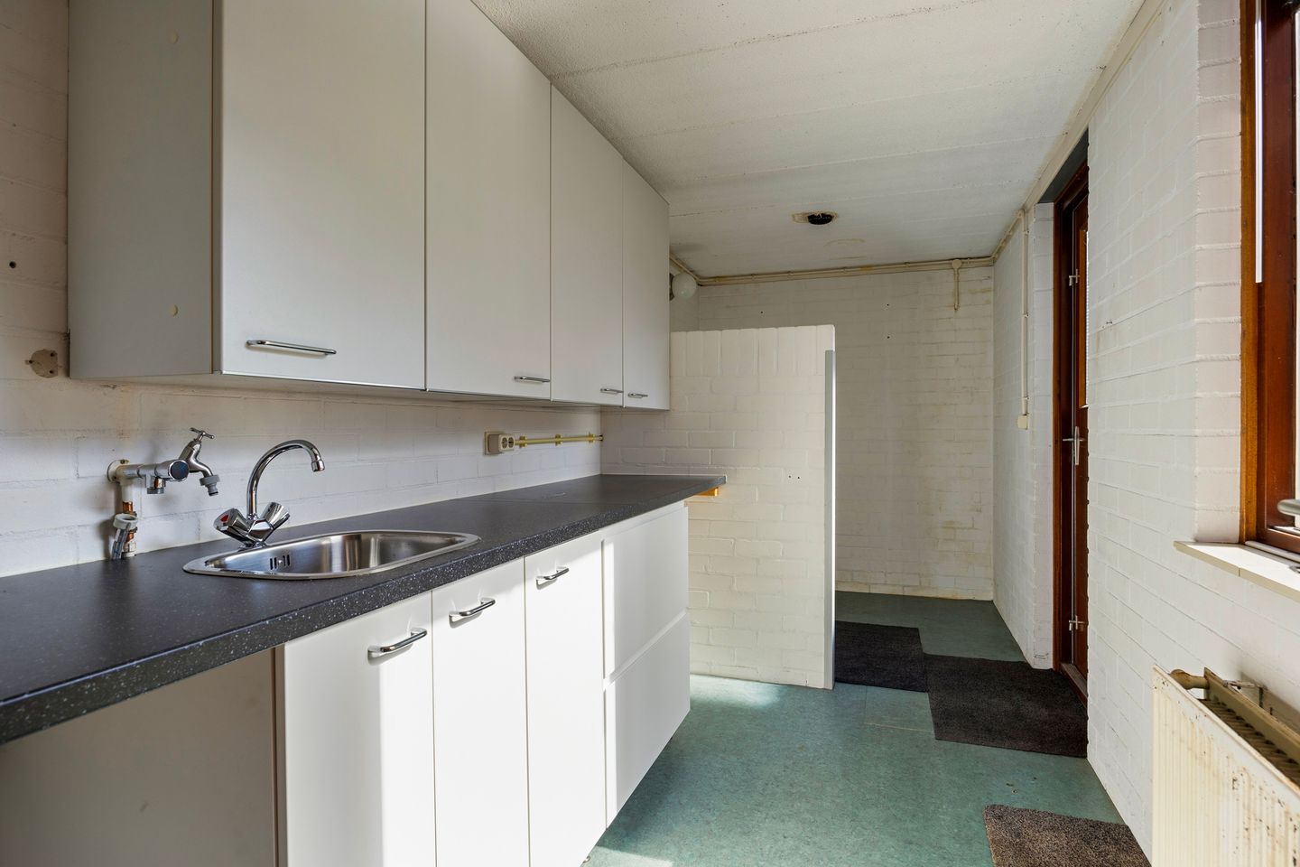 Photo 34 of Weerselosestraat 222