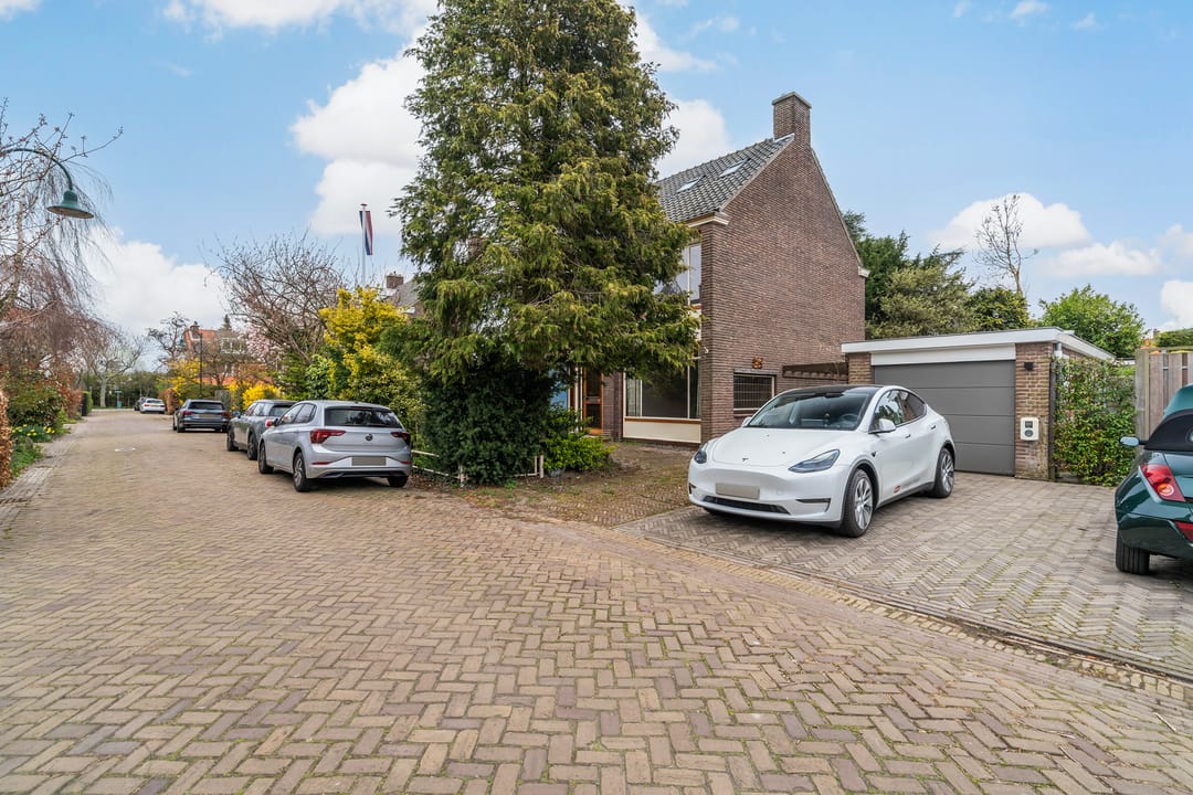 Foto 2 van Hazelaarlaan 13