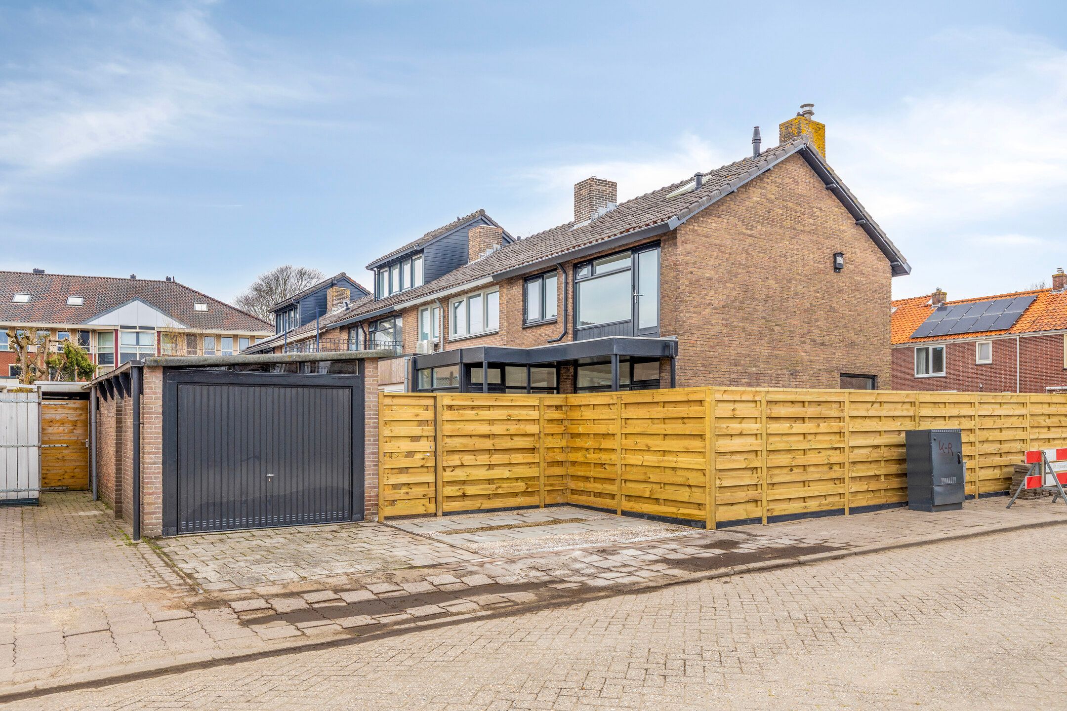 Photo 3 of Johannes Poststraat 12