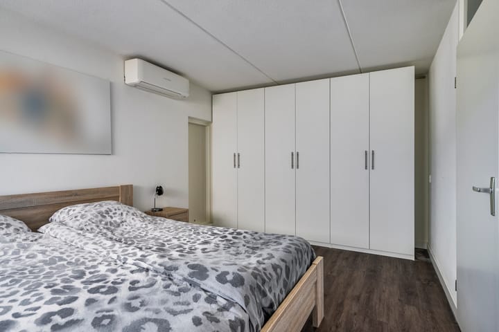 Foto 16 van Dr. Marga Klompépark 6