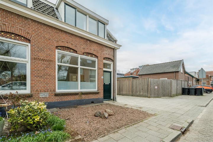 Foto 3 van Rijnzichtlaan 2