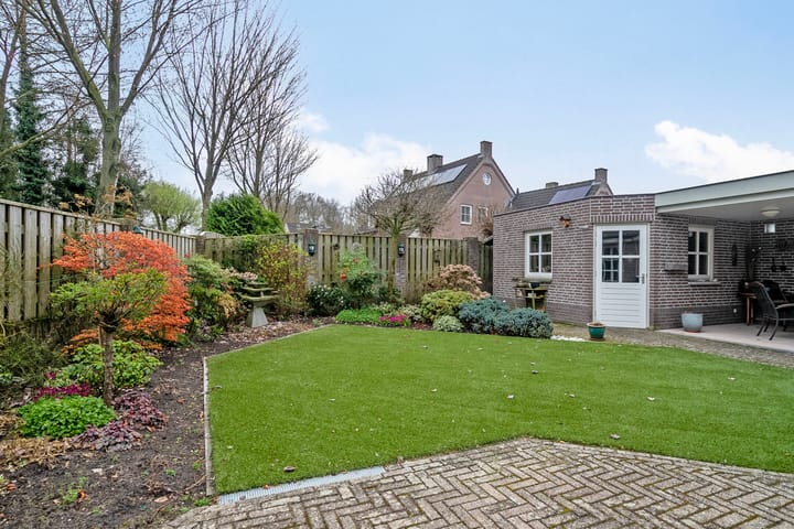 Foto 40 van Antoon van der Heijdenstraat 1