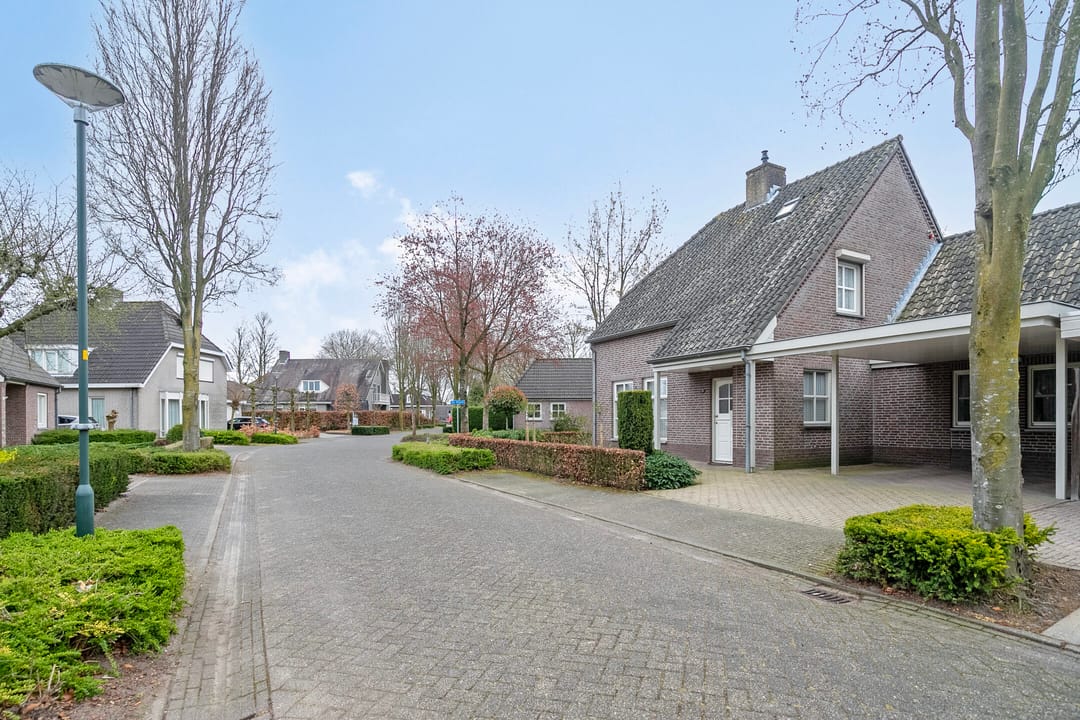 Foto 46 van Antoon van der Heijdenstraat 1