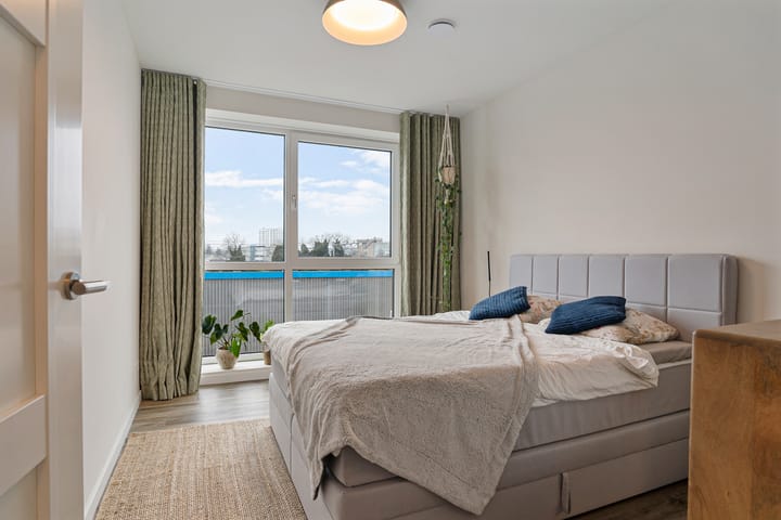 Foto 4 van Waldorpstraat 1574