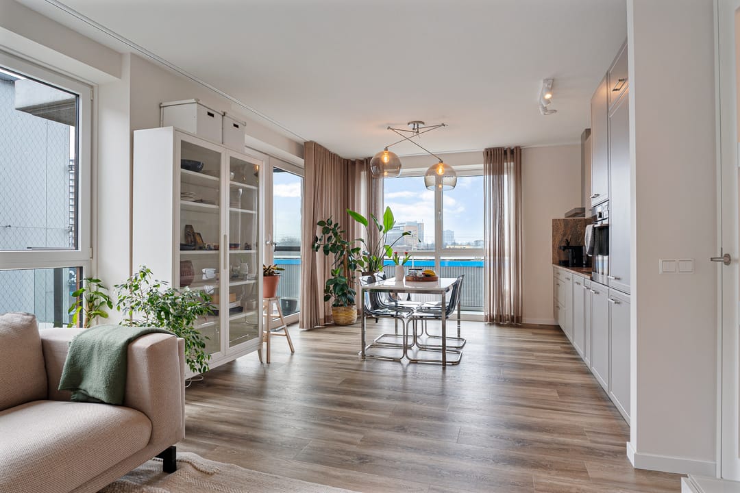 Foto 22 van Waldorpstraat 1574