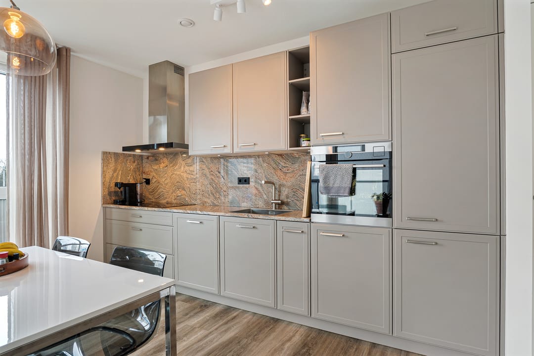 Foto 26 van Waldorpstraat 1574