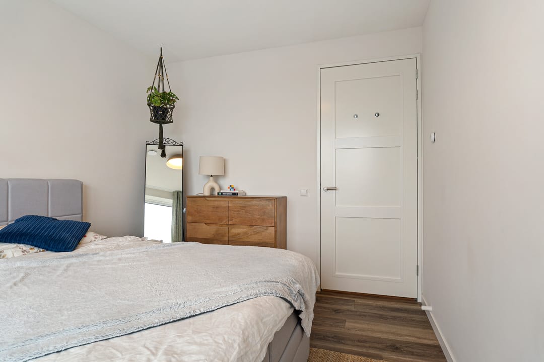 Foto 31 van Waldorpstraat 1574