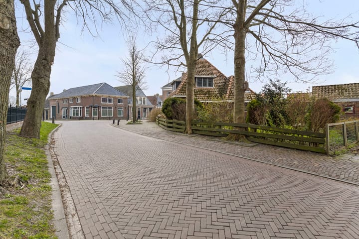 Foto 30 van Franekerweg 34