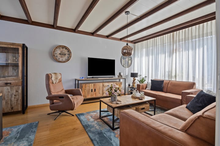 Foto 3 van Heilige Stoel 3826