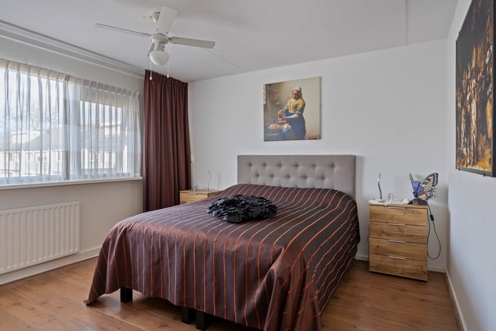 Foto 10 van Heilige Stoel 3826