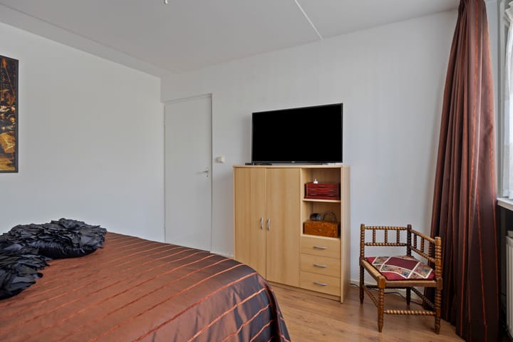 Foto 11 van Heilige Stoel 3826