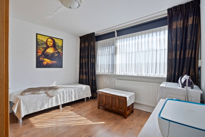 Foto 12 van Heilige Stoel 3826