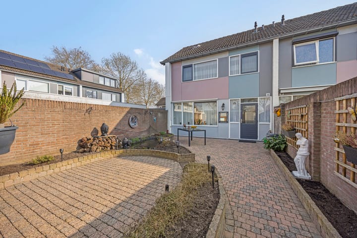 Foto 18 van Heilige Stoel 3826