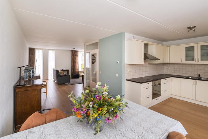 Foto 14 van Pietje Baltusstraat 10