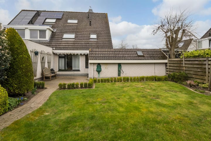 Foto 33 van Pietje Baltusstraat 10