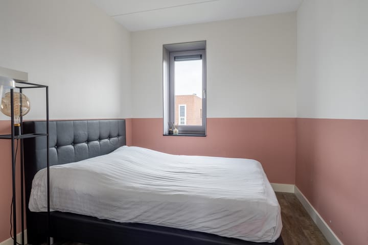 Foto 32 van Anton van Duinkerkenstraat 5