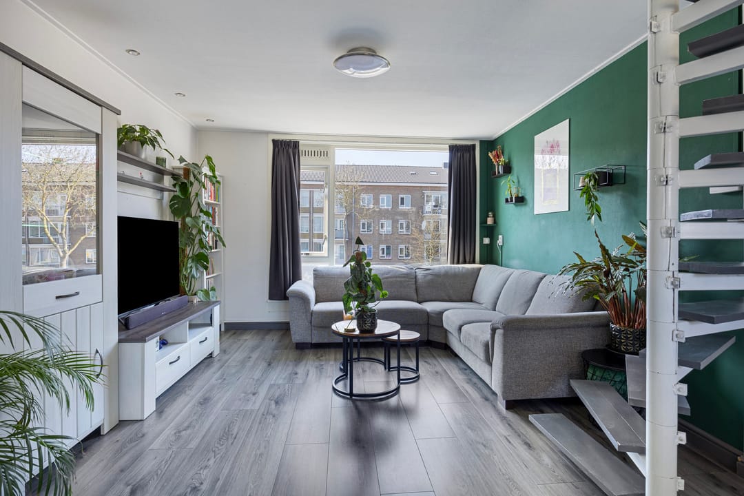 Foto 8 van Witte de Withstraat 8