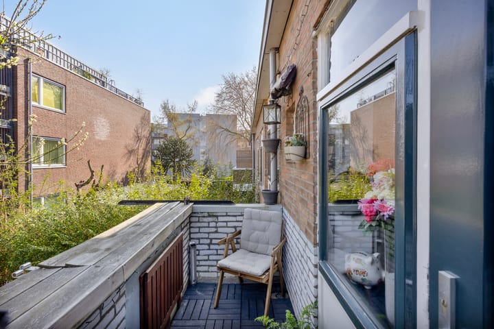 Foto 19 van Witte de Withstraat 8