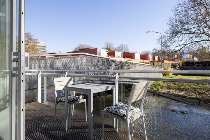 Foto 23 van Vierpoldersstraat 18