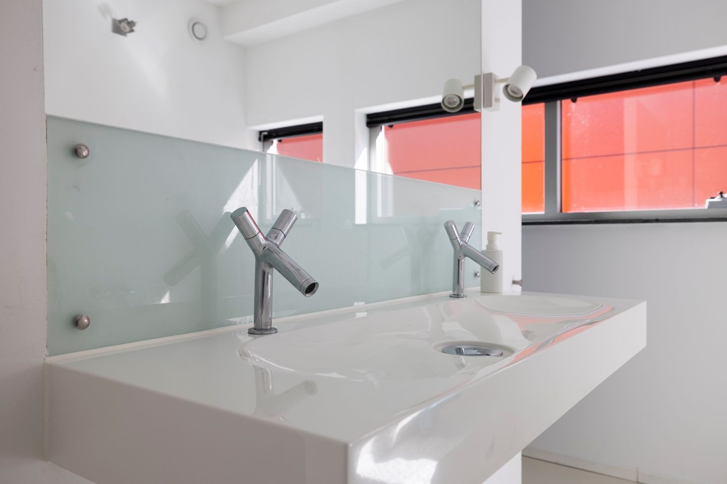 Foto 35 van Vierpoldersstraat 18