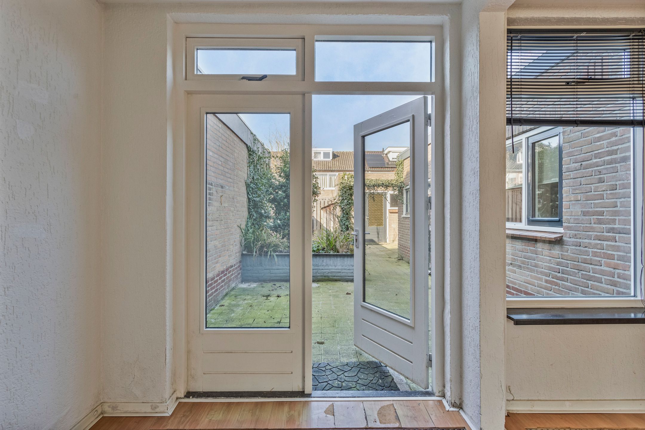 Photo 9 of Helfrichstraat 4