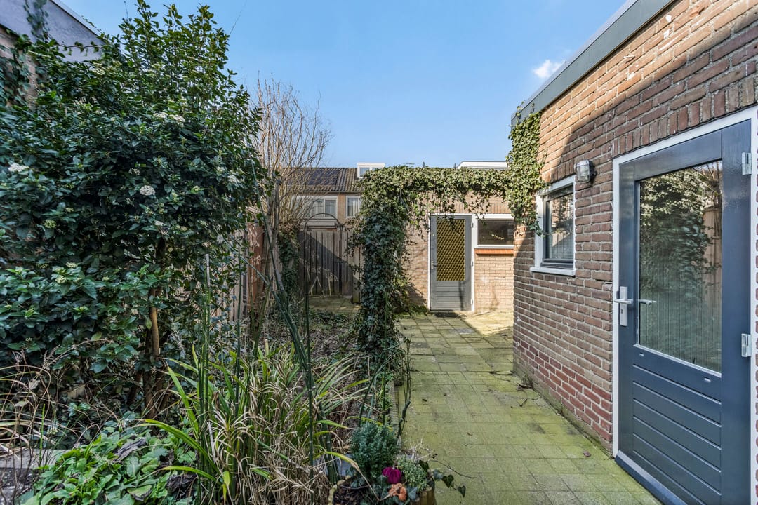 Photo 28 of Helfrichstraat 4