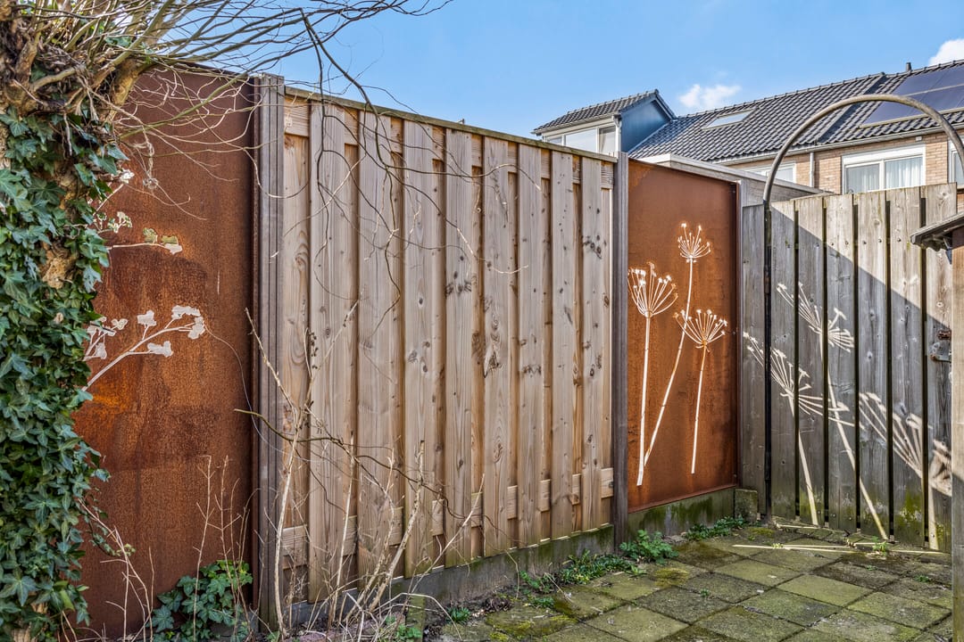 Photo 31 of Helfrichstraat 4