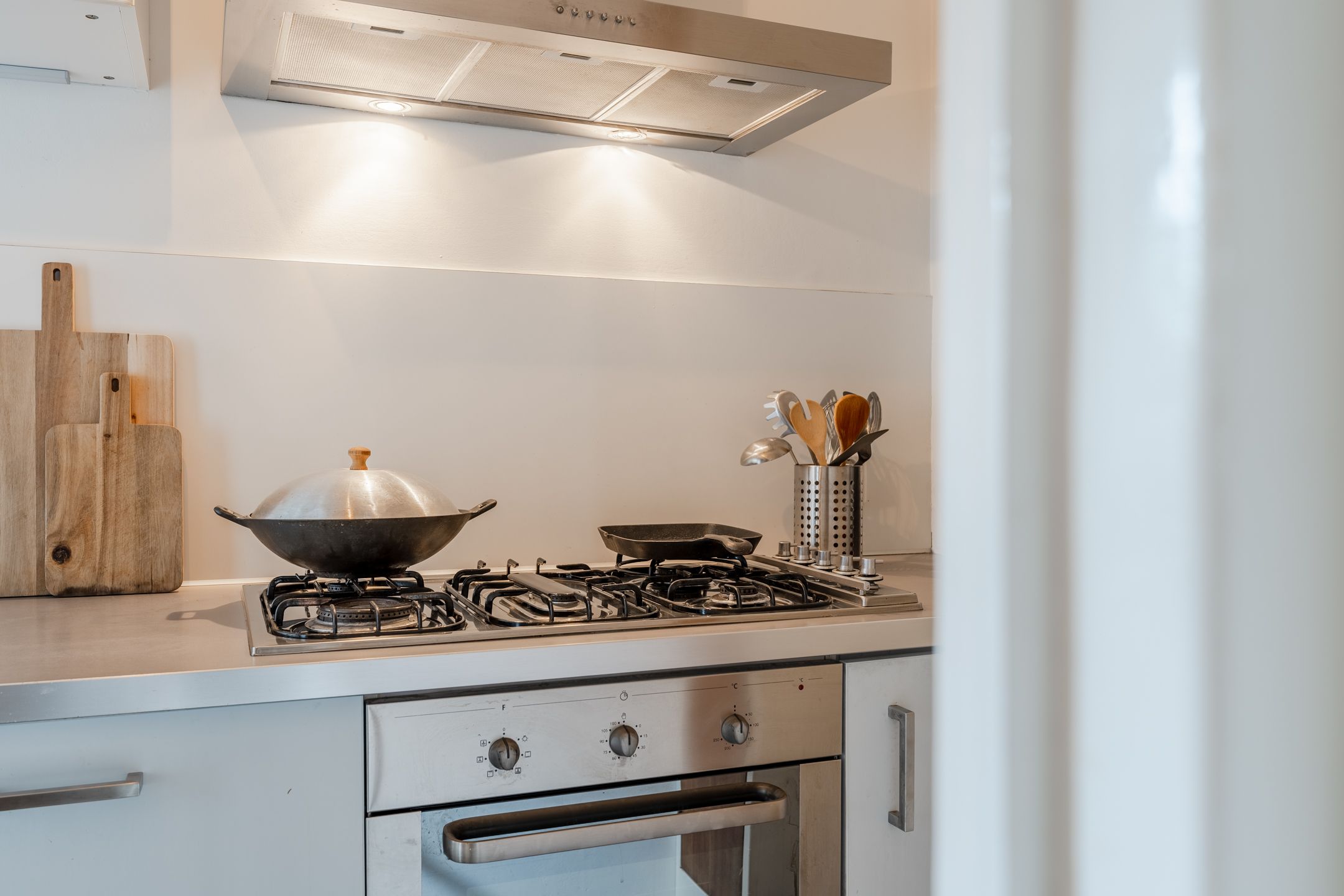 Foto 21 van Bloys van Treslongstraat 30-H