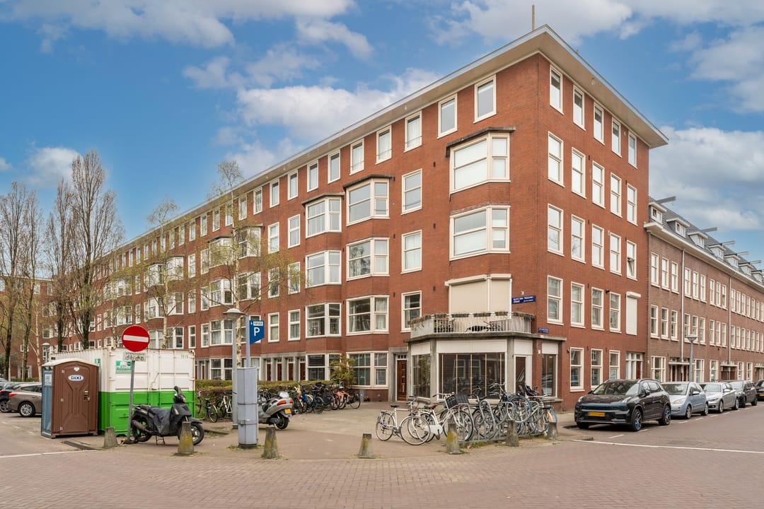 Foto 28 van Bloys van Treslongstraat 30-H