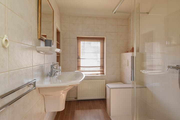 Foto 28 van Pluvierstraat 13