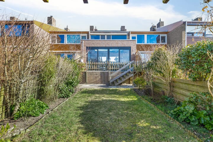 Foto 28 van Burg A P vd Blinkln 36