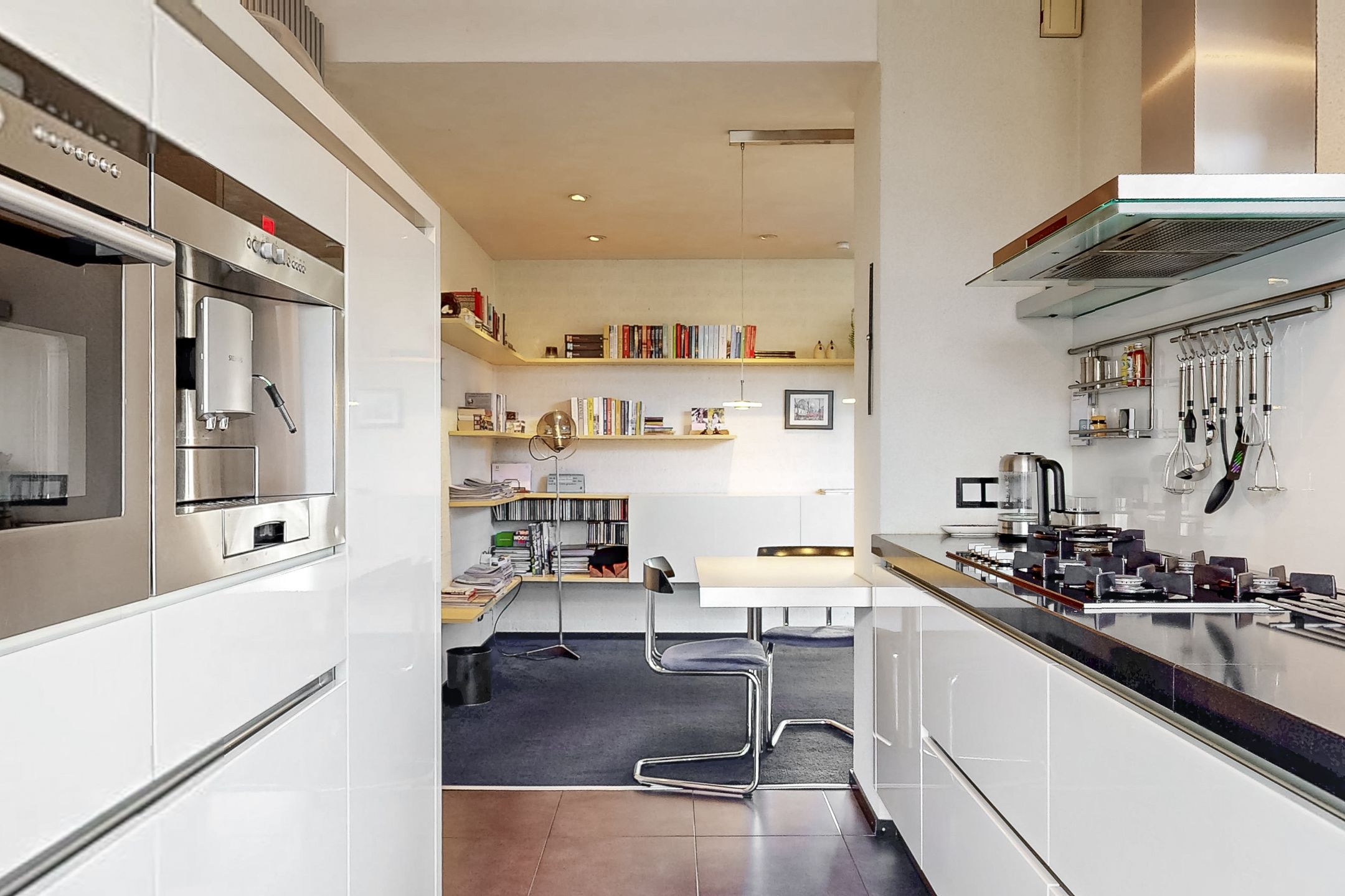 Foto 12 van Kamperfoeliestraat 6