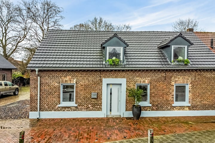 Bekijk foto van Gebroek 13