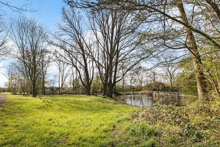 Foto 34 van Thalia 37