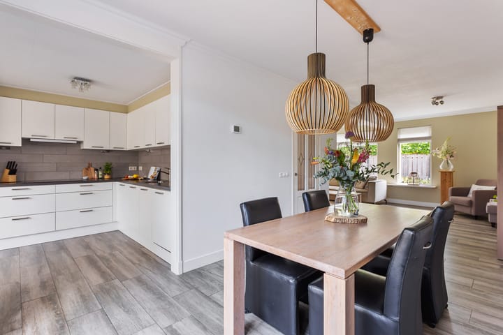 Foto 8 van ten Oeverstee 13