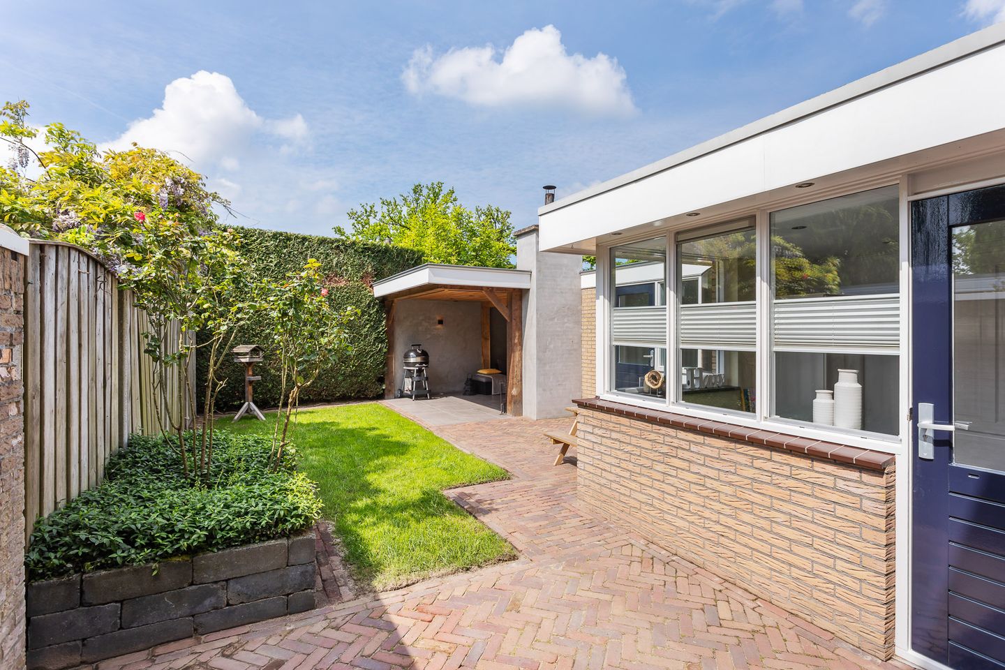 Foto 19 van ten Oeverstee 13