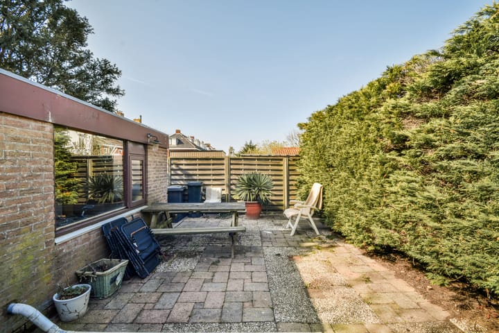 Photo 21 of Dr C A Gerkestraat 67-A