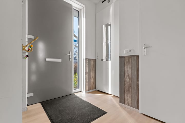 Foto 9 van Genesisstraat 2